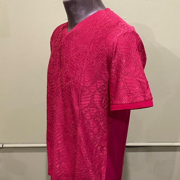 Barabas Men's wine V-Neck Shirt pullover modern fit graphic design - Picture 2 of 4